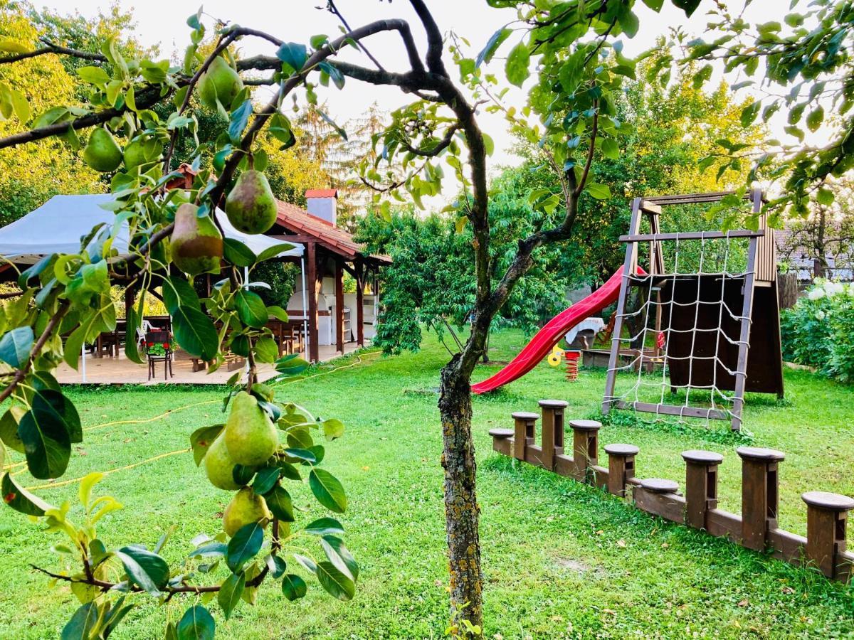 Ubytovanie U Aranky Cierna nad Tisou Exterior photo